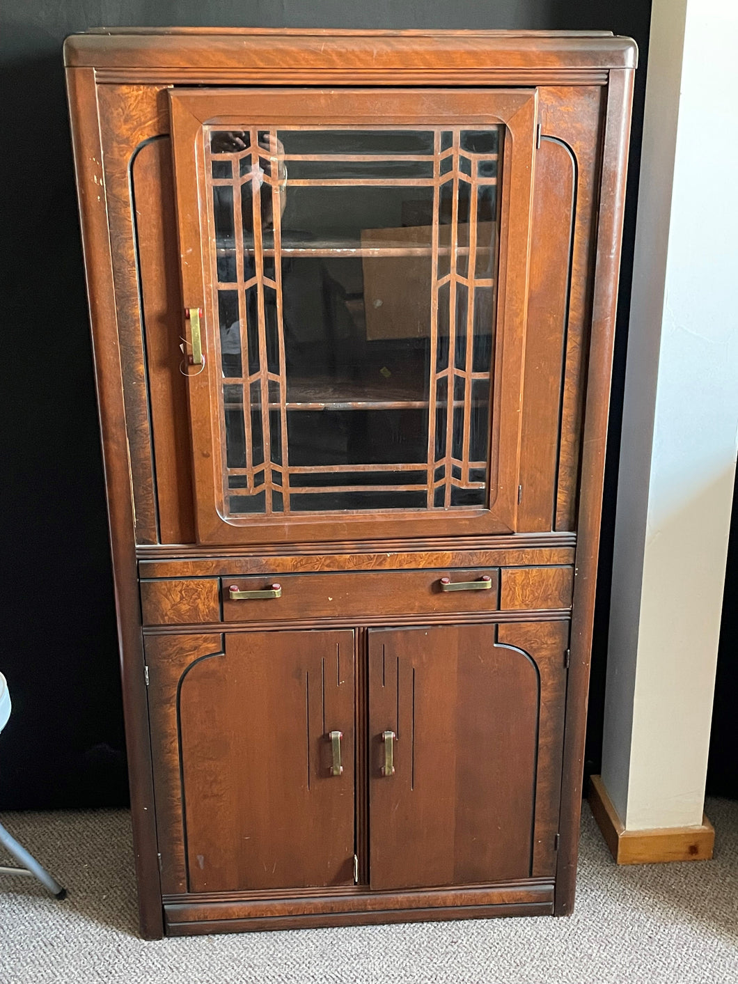 cabinet - colonial radio - 31x14.5x59.5