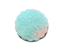 Load image into Gallery viewer, cosset &amp; flare - bath bomb - macintosh apple
