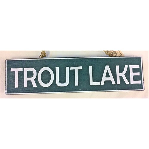 road sign - trout lake - green w/ white - 30x8