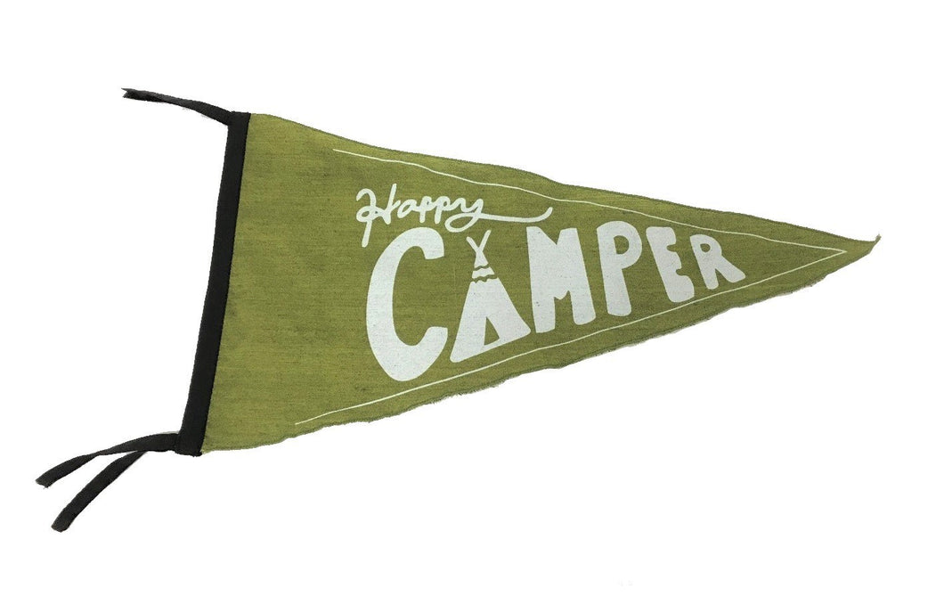 pennant - happy camper - green - 40x40x22