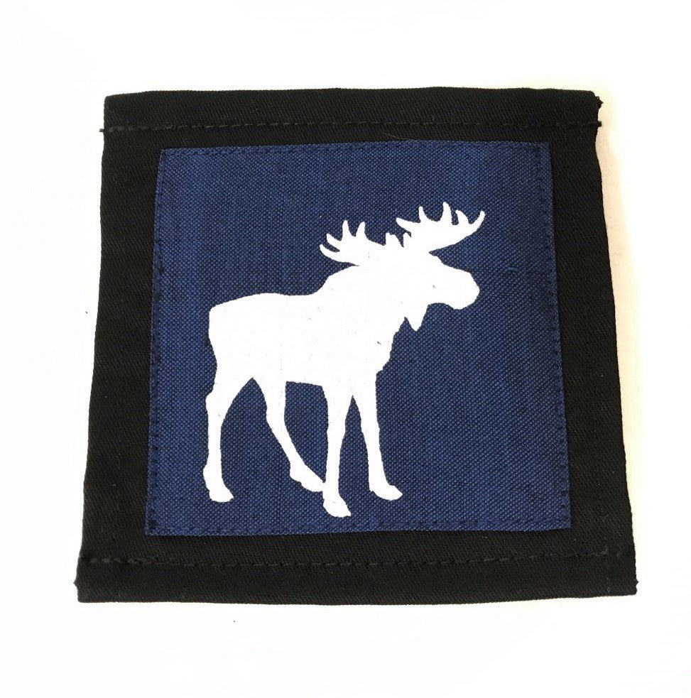 coaster - moose standing - royal blue/white - 10cm