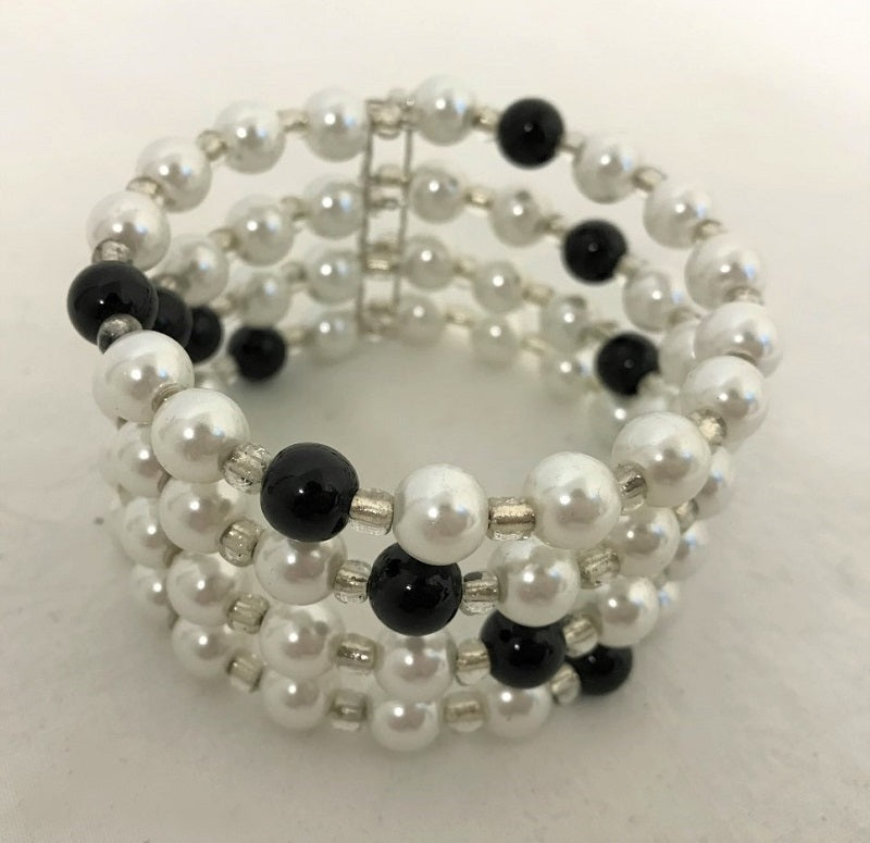 bracelet - 4 line pearl - white/black