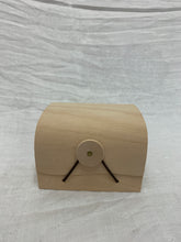 Load image into Gallery viewer, birch wood box - mini (4.5&quot;) - rolling lid - CANADIAN MADE
